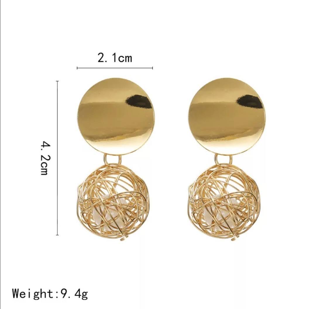 Módní dámské náušnice 