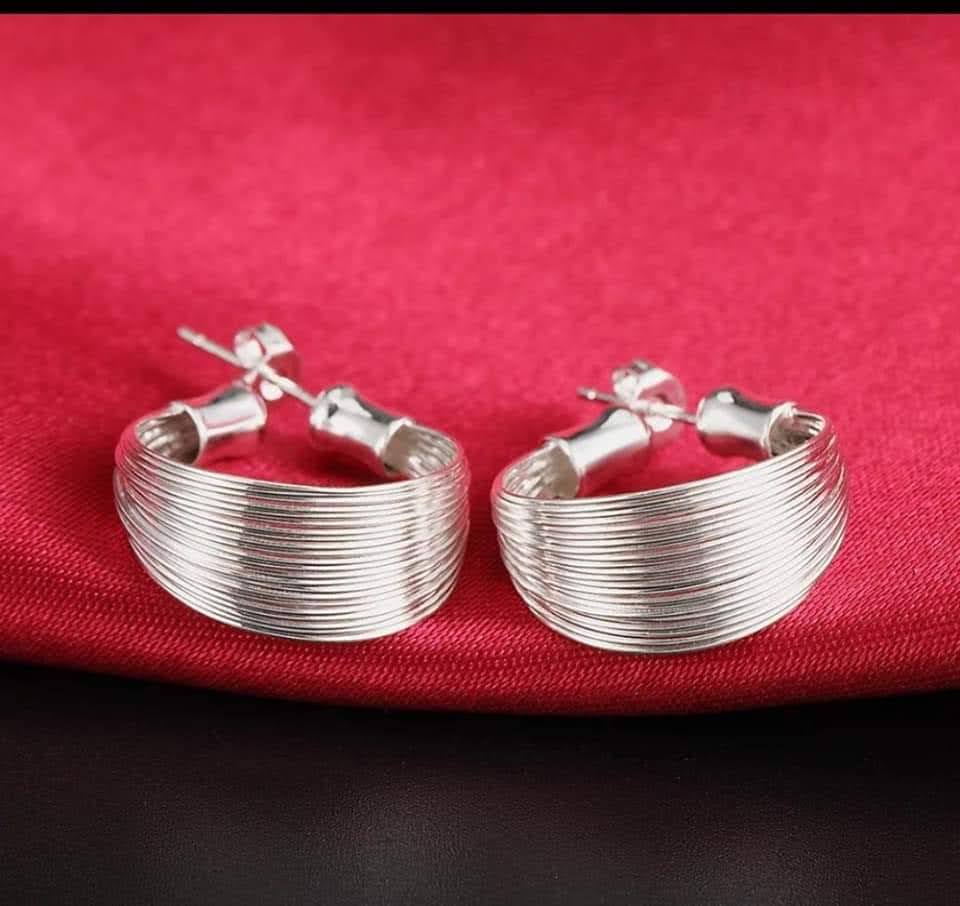 Vícevrstvé náušnice