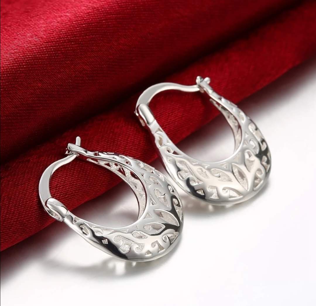 Jemné dámské náušnice