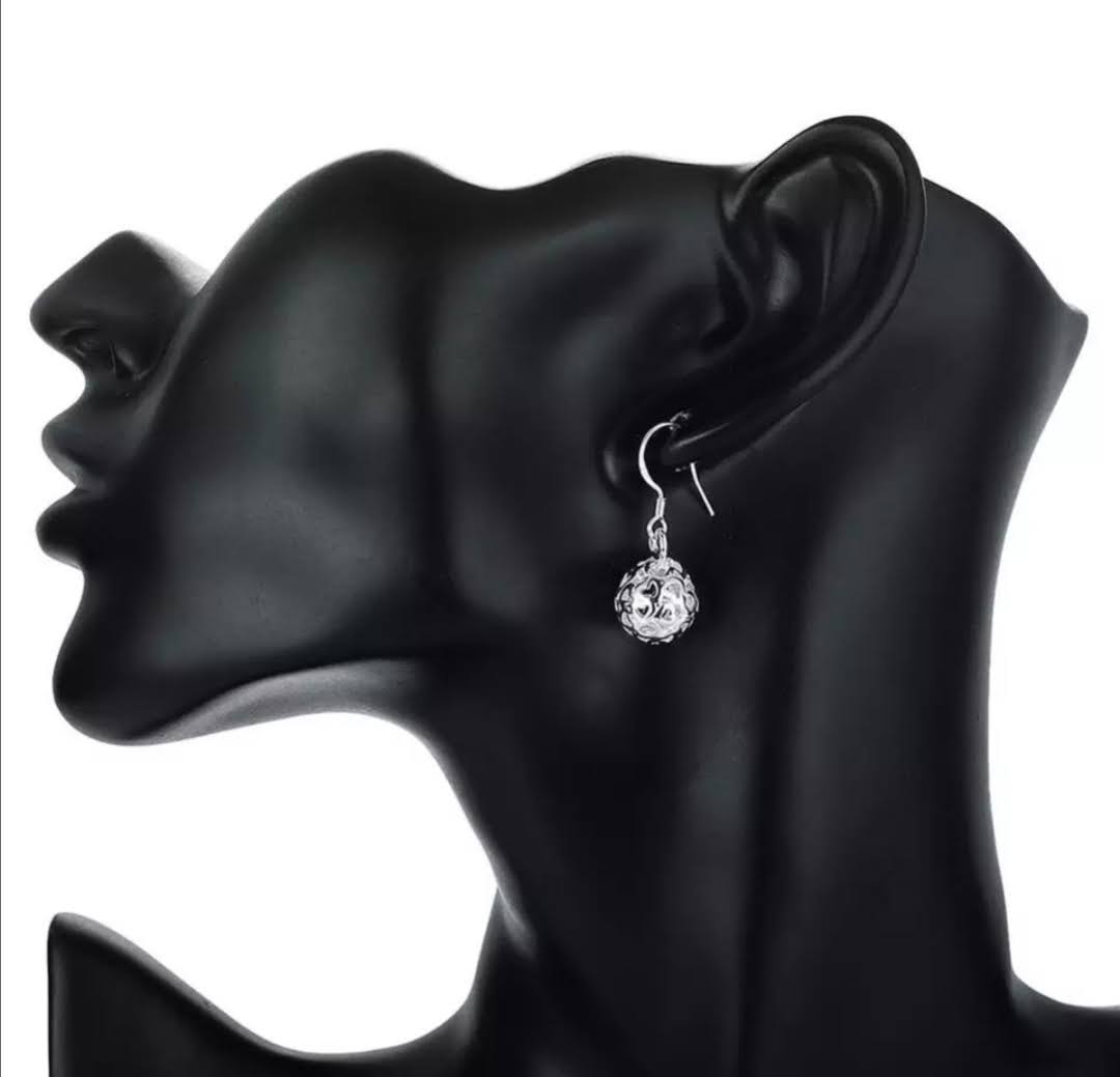 Jemné náušnice kulička