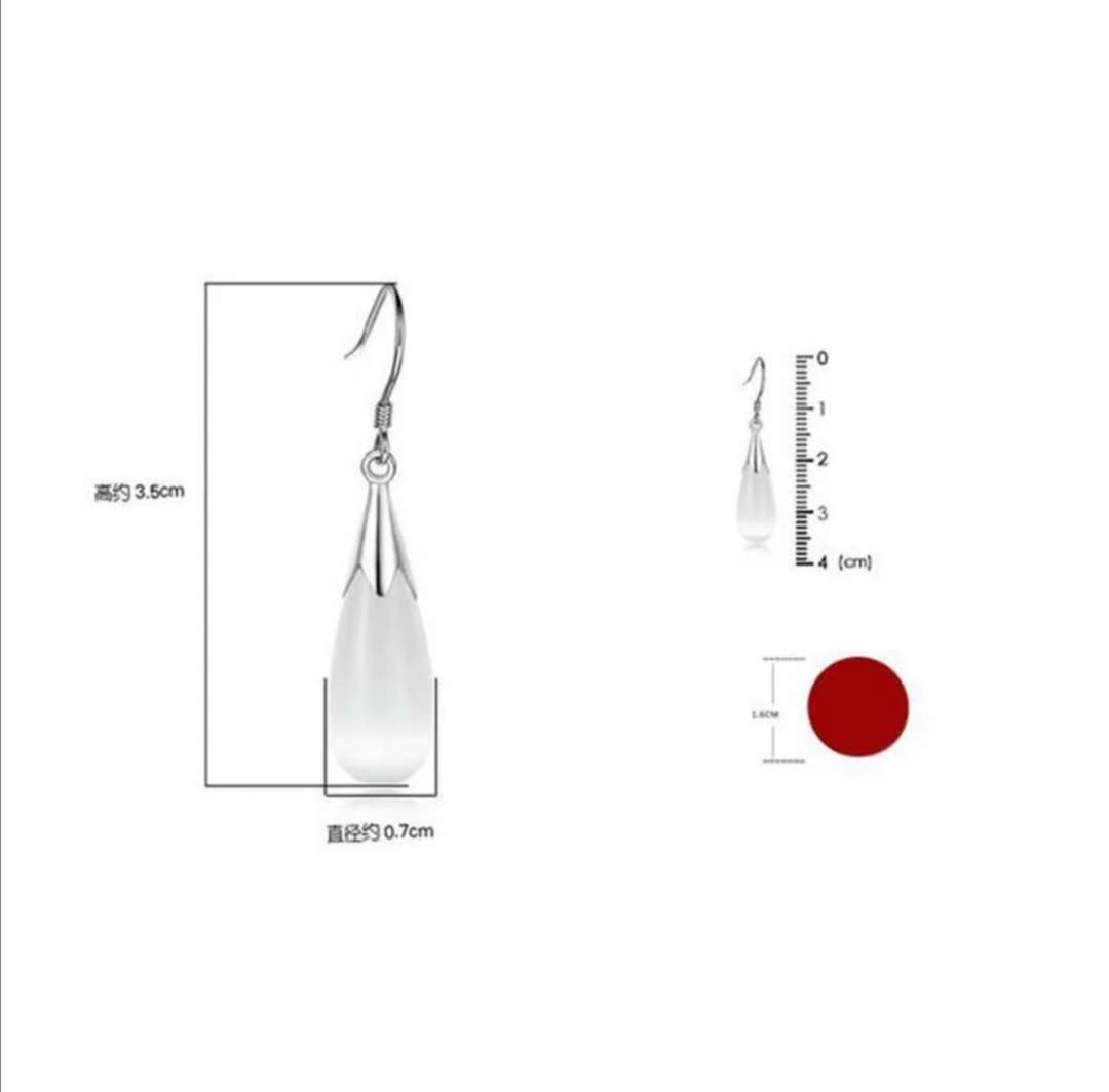 Decentní visací náušnice