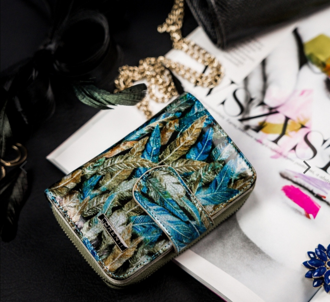 Střední dámská kožená peněženka Lorenti Peří