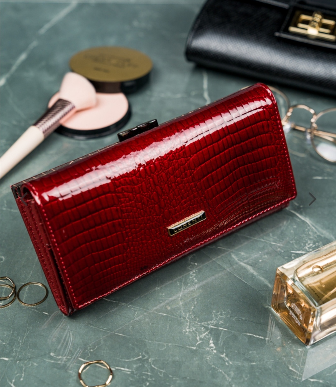 Velká dámská kožená lakovaná peněženka Croco