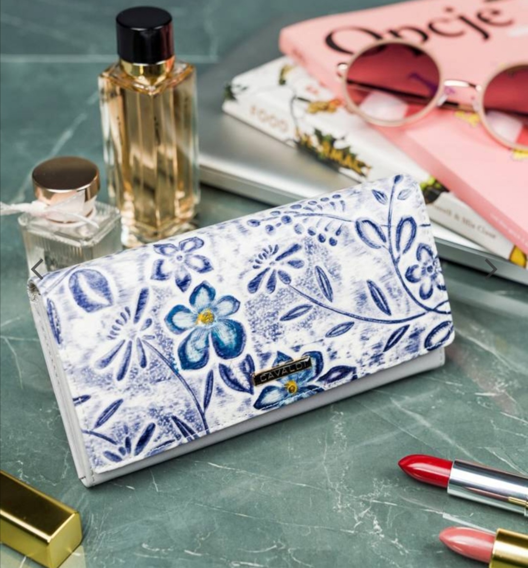 Elegantní dámská peněženka Cavaldi s květinovým vzorem 