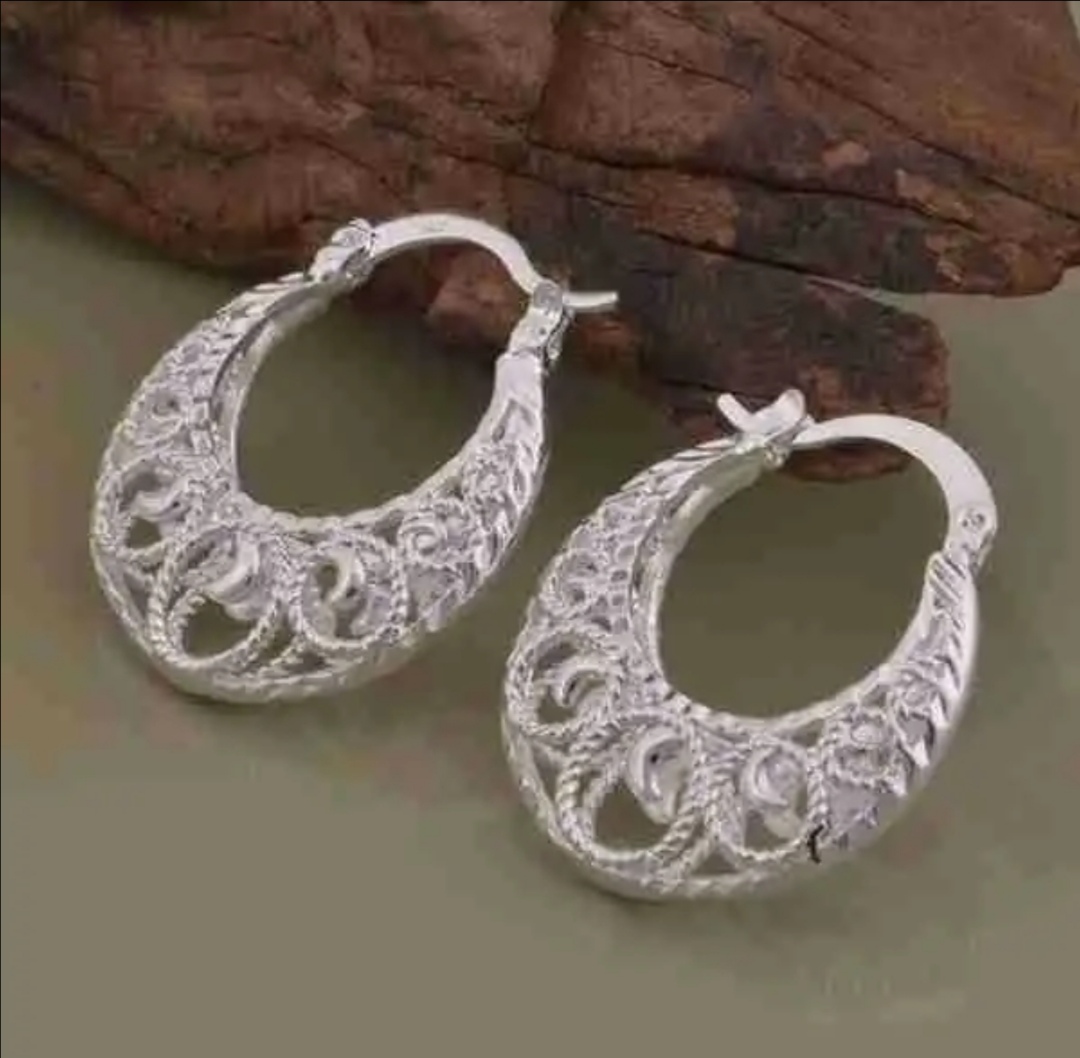 Jemné decentní kroužky 