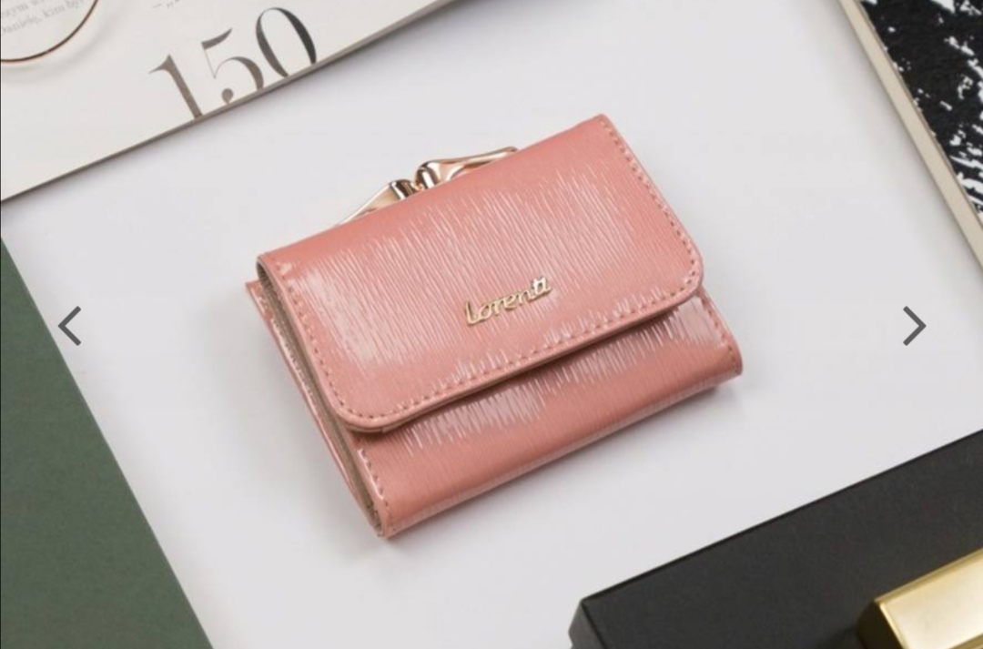 Malá dámská kožená lakovaná peněženka Lorenti lososová 