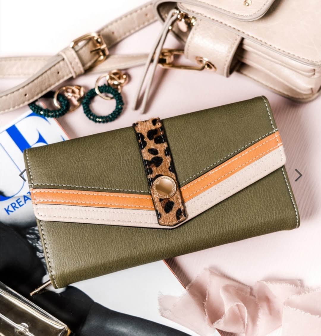 Velká dámská peněženka Lulu Castagnette zelená