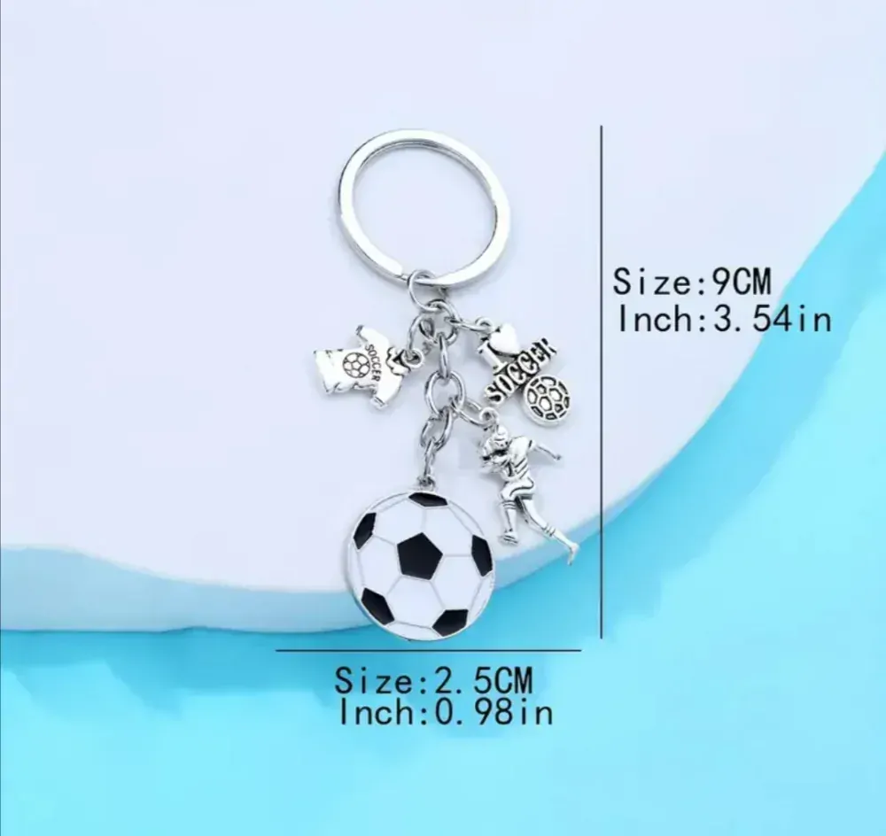 Přívěsek na klíče pro fotbalové nadšence 