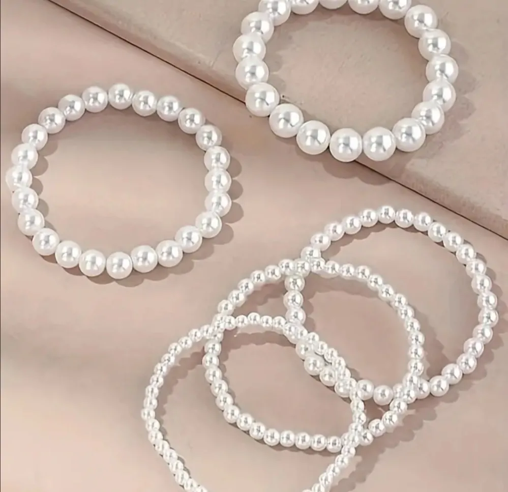 Sada 5 perlových náramků 