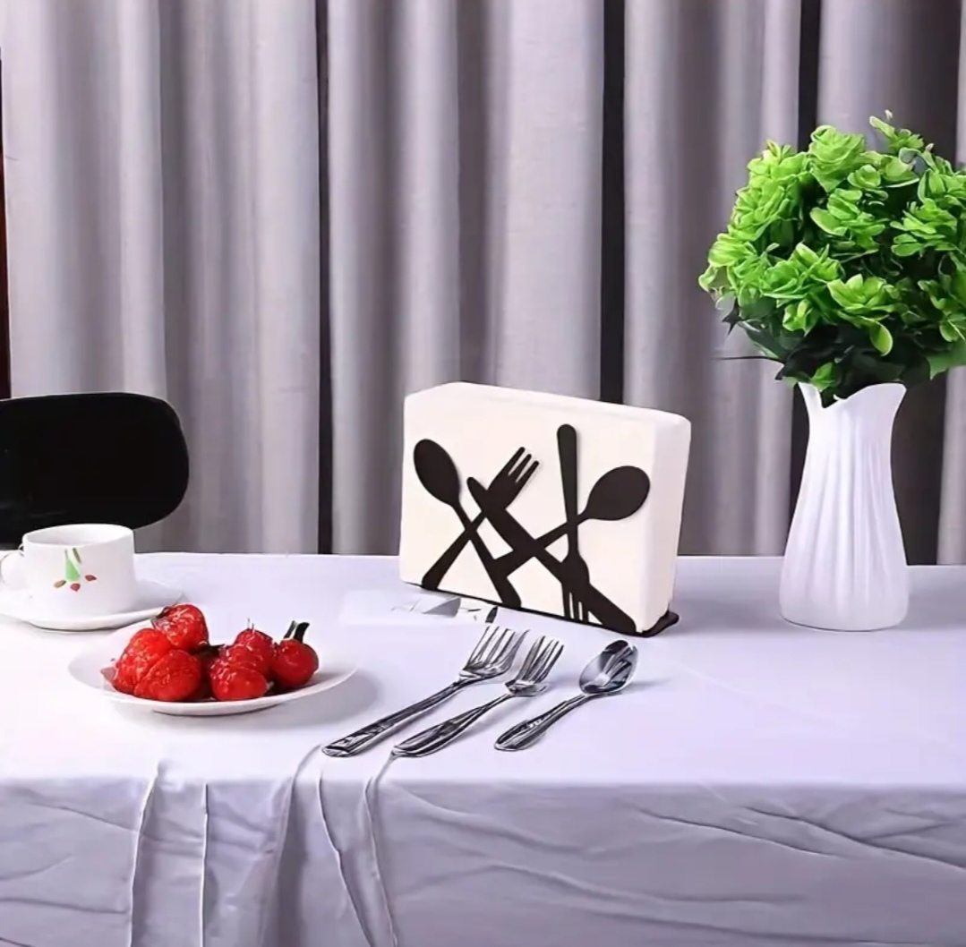 Stojánek na ubrousky v designu příborů