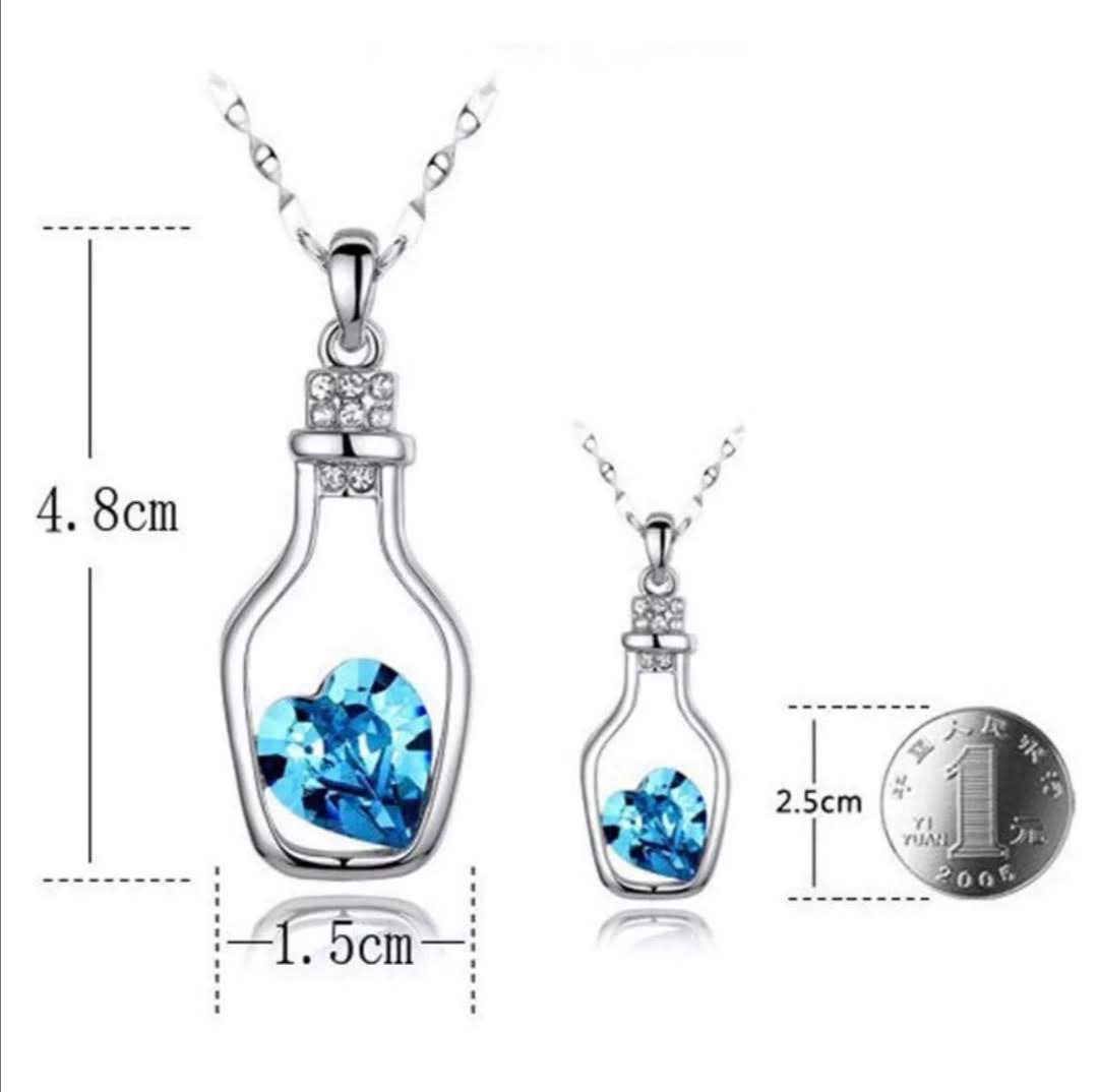 Řetízek s přívěskem vzkaz v lahvi