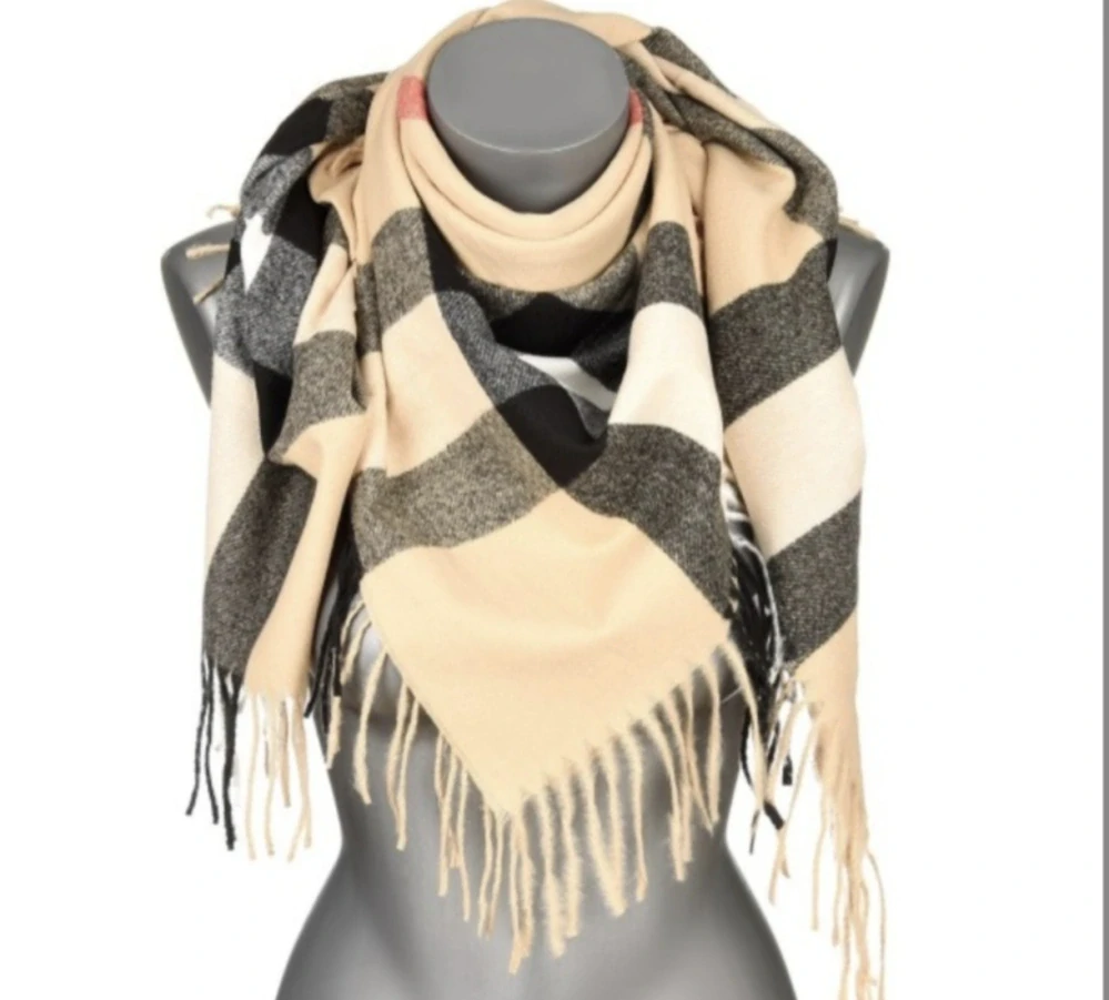 Kašmírová dámská šála Versoli 