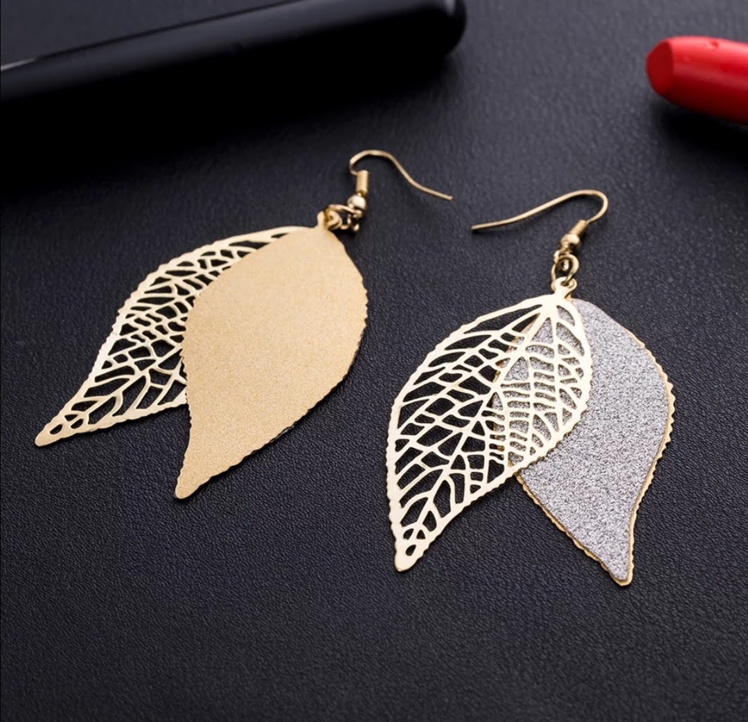 Náušnice ve tvaru listů 8 cm pro slavnostní příležitost