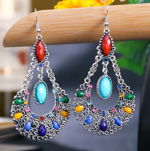 Krásné dlouhé orientální náušnice 7,7 cm