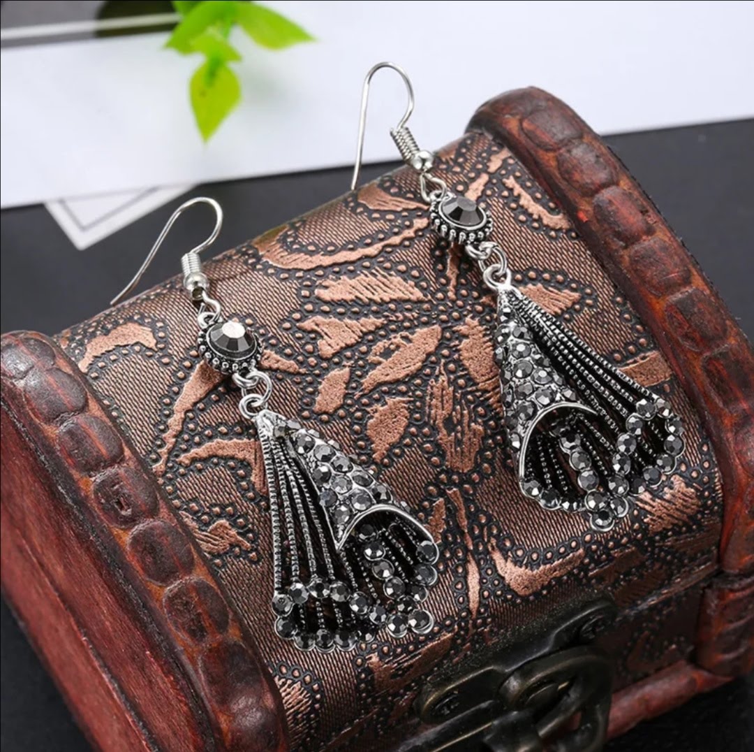 Krásné orientální náušnice - tanečnice 7 cm