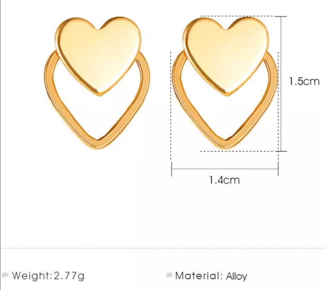 Decentní krásné náušnice  ve tvaru srdce