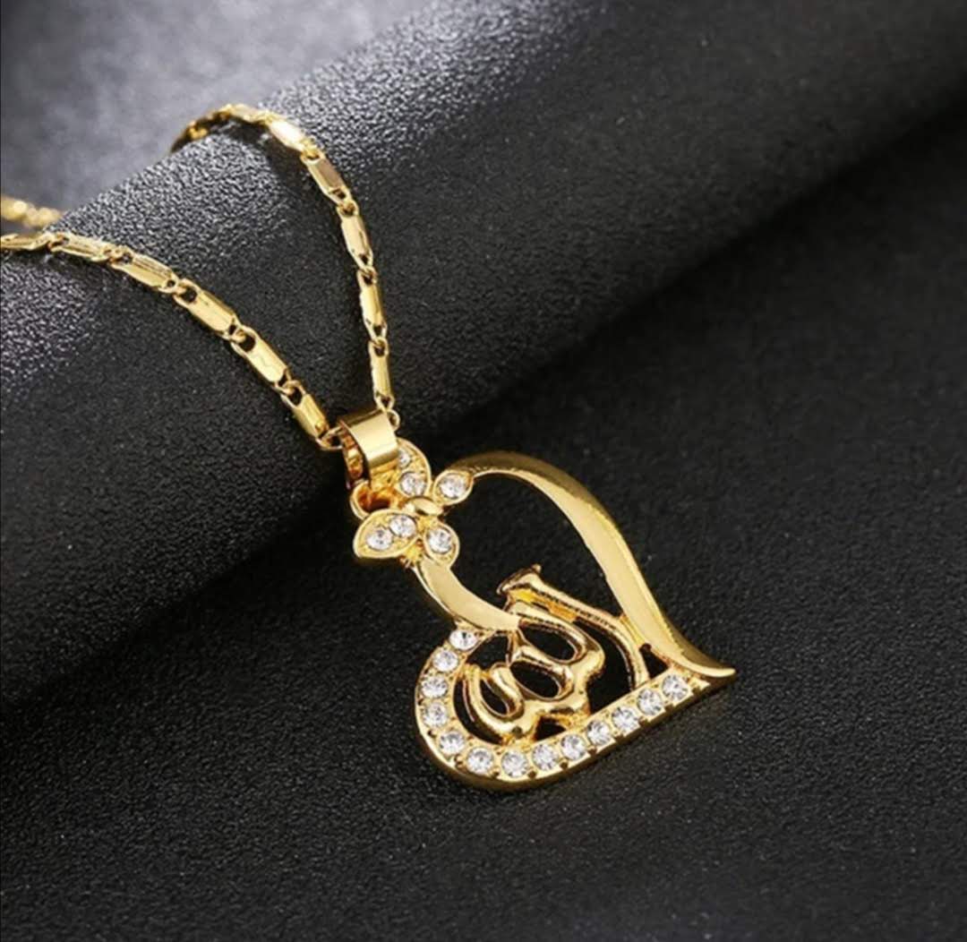 Řetízek s větším přívěskem srdce