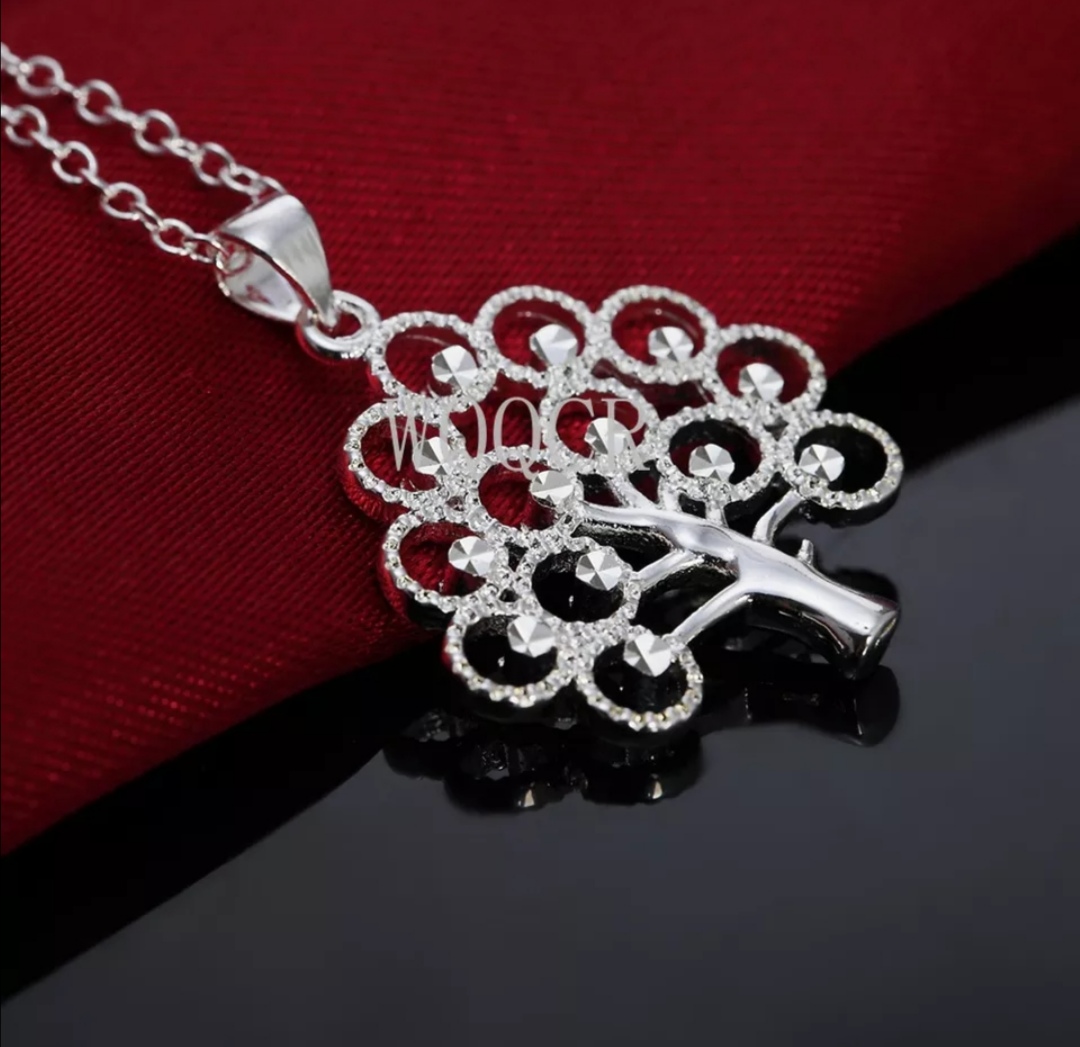 Řetízek s přívěskem strom života 