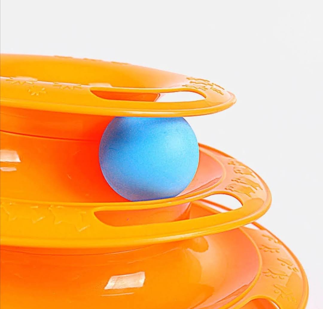 Třípatrová věž pro kočky