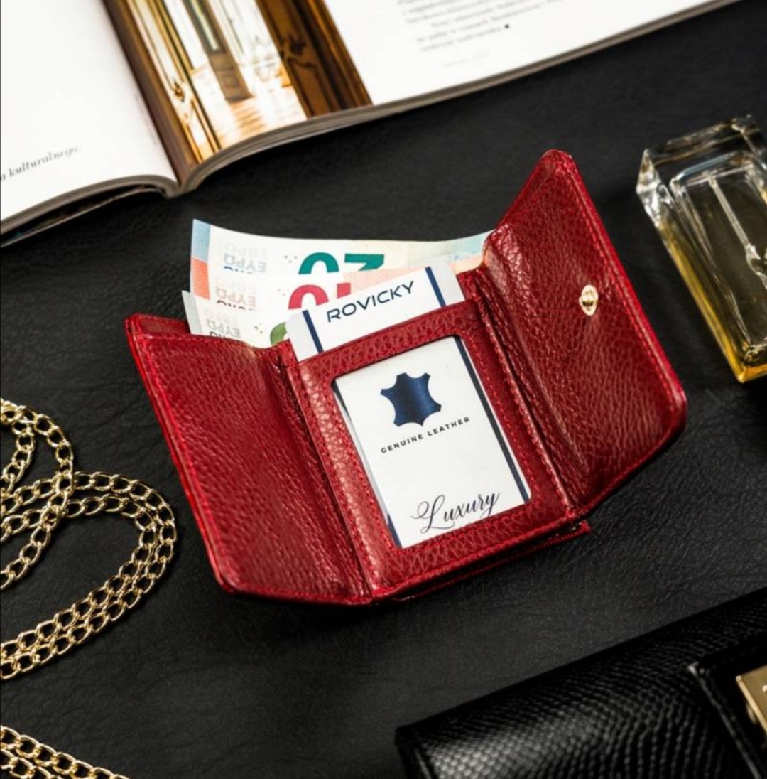 Malá dámská kožená lakovaná peněženka Lorenti červená 