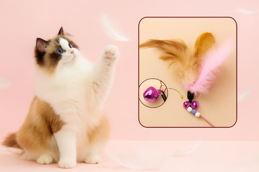 Interaktivní růžový prut s peřím a rolničkou