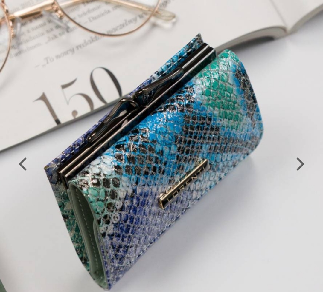 Malá dámská kožená peněženka Lorenti s hadím vzorem modrá 