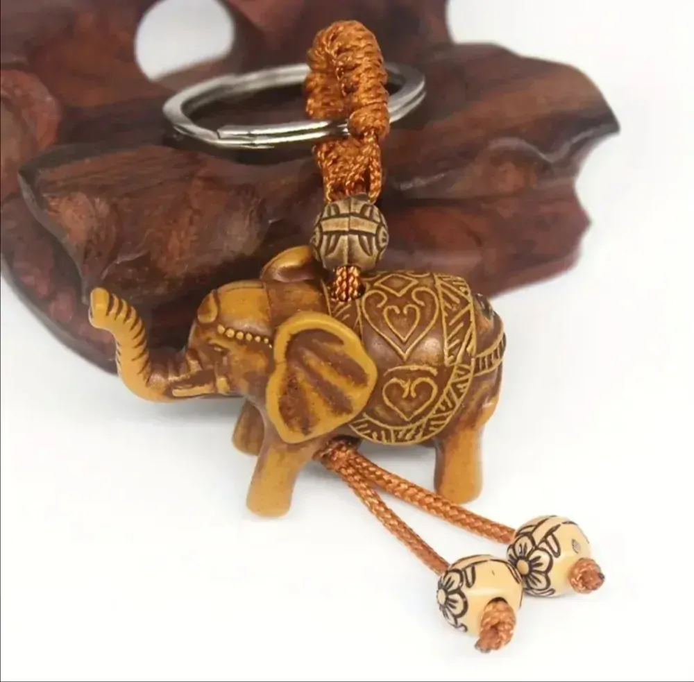 Přívěsek na klíče se slonem