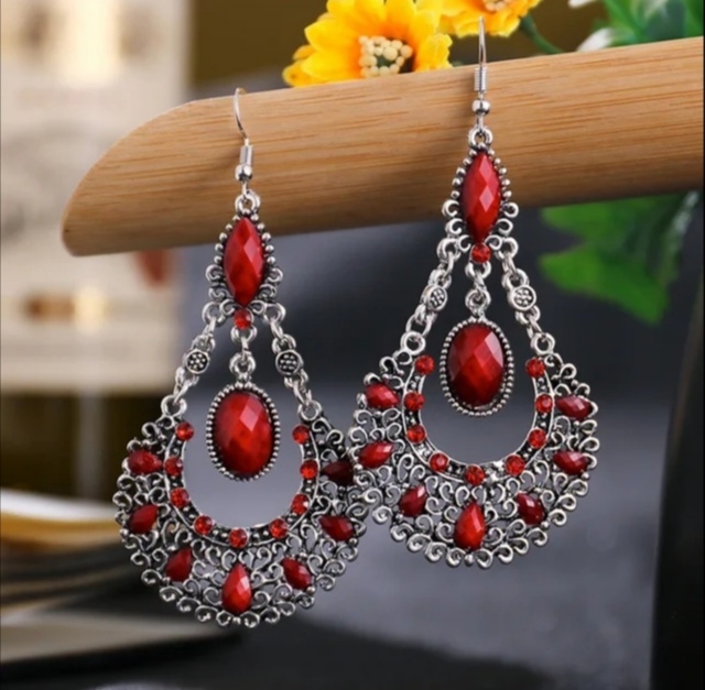 Krásné dlouhé orientální náušnice 7,7 cm