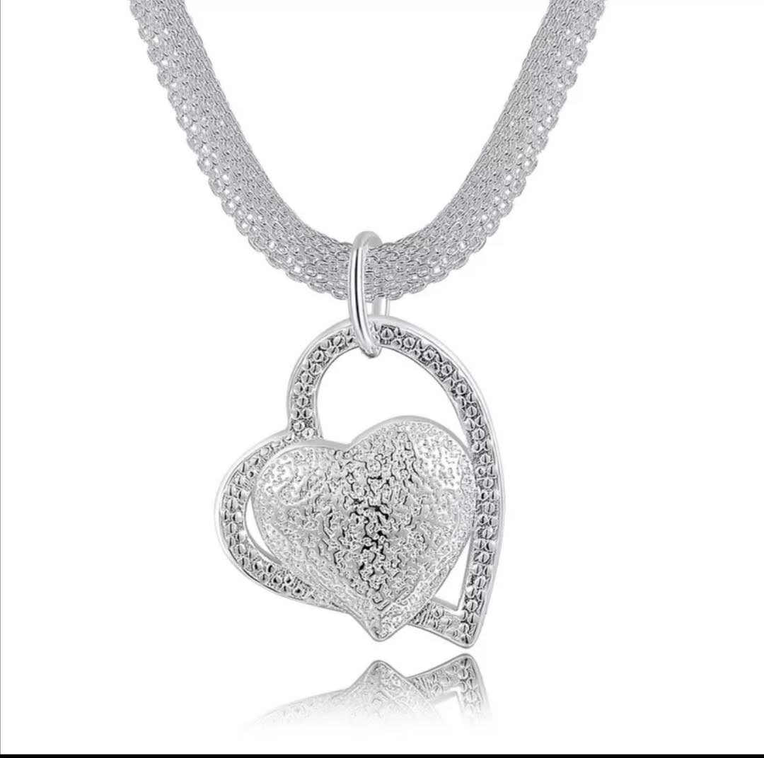 Náhrdelník ve tvaru srdce