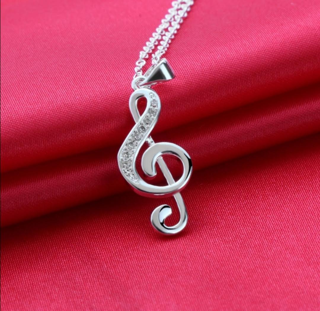 Řetízek s přívěskem houslový klíč