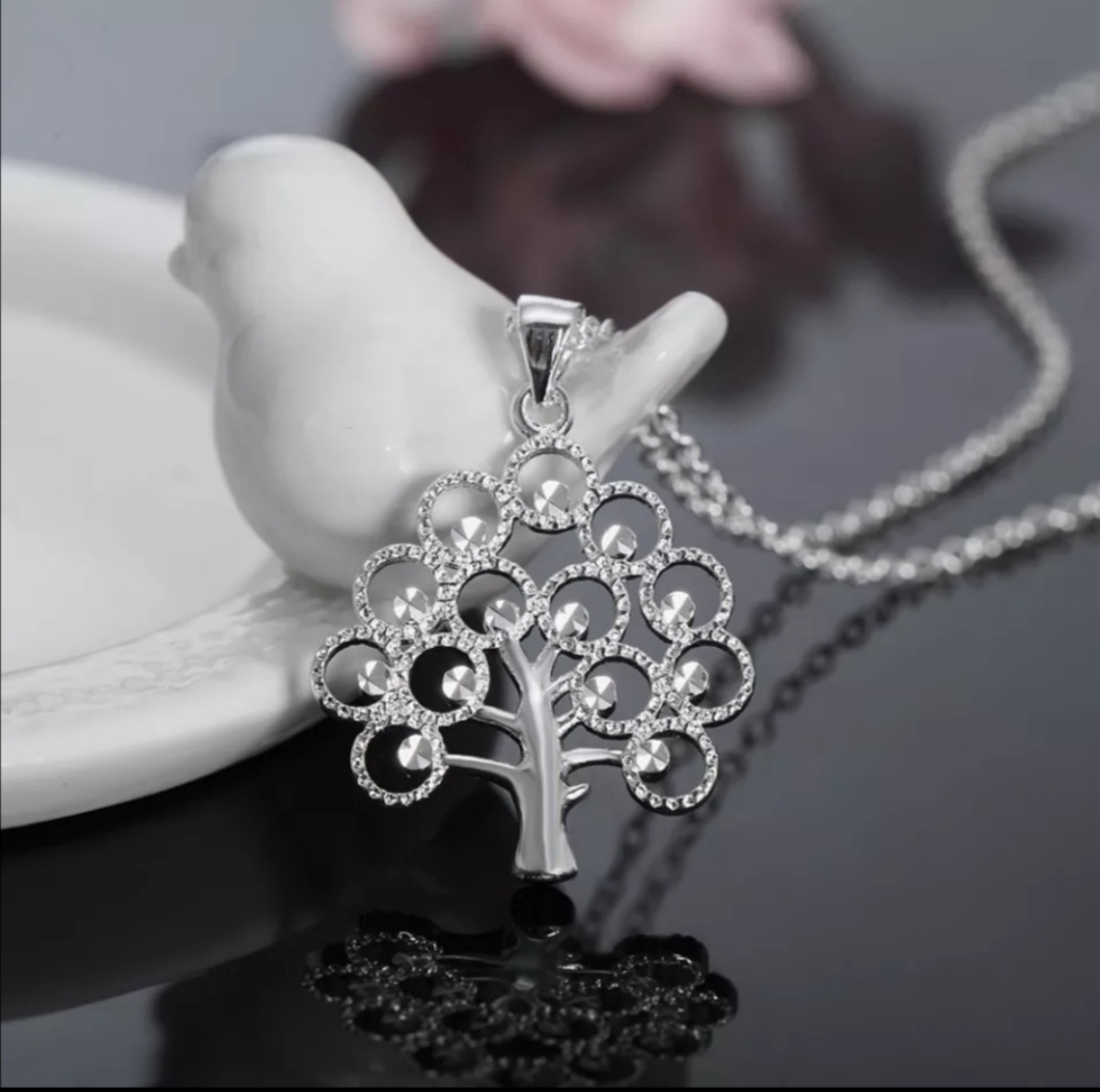 Řetízek s přívěskem strom života 