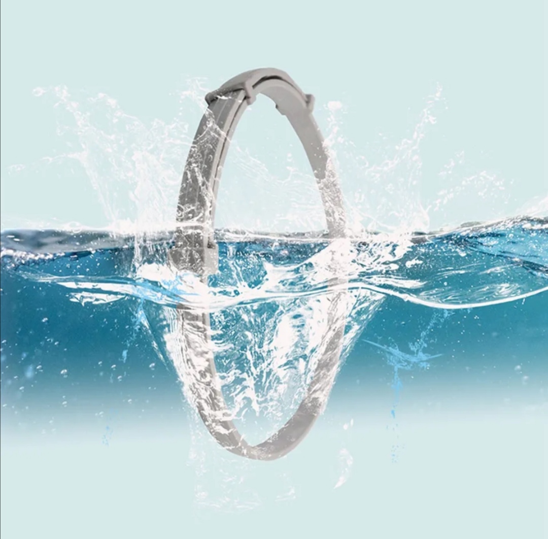 Antiparazitální 8 měsíční obojek pro kočky a malá plemena psů 