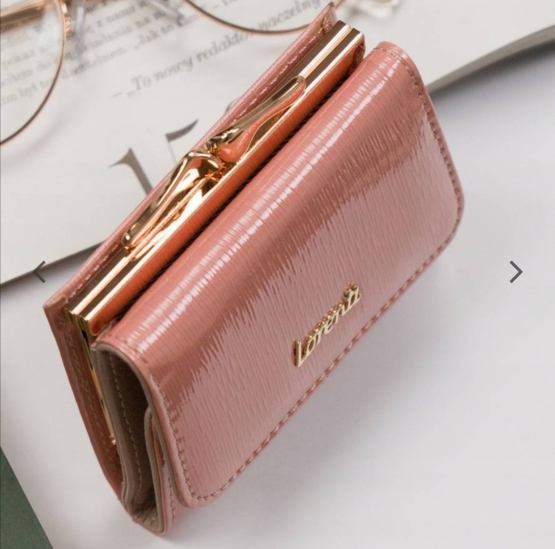 Malá dámská kožená lakovaná peněženka Lorenti lososová 