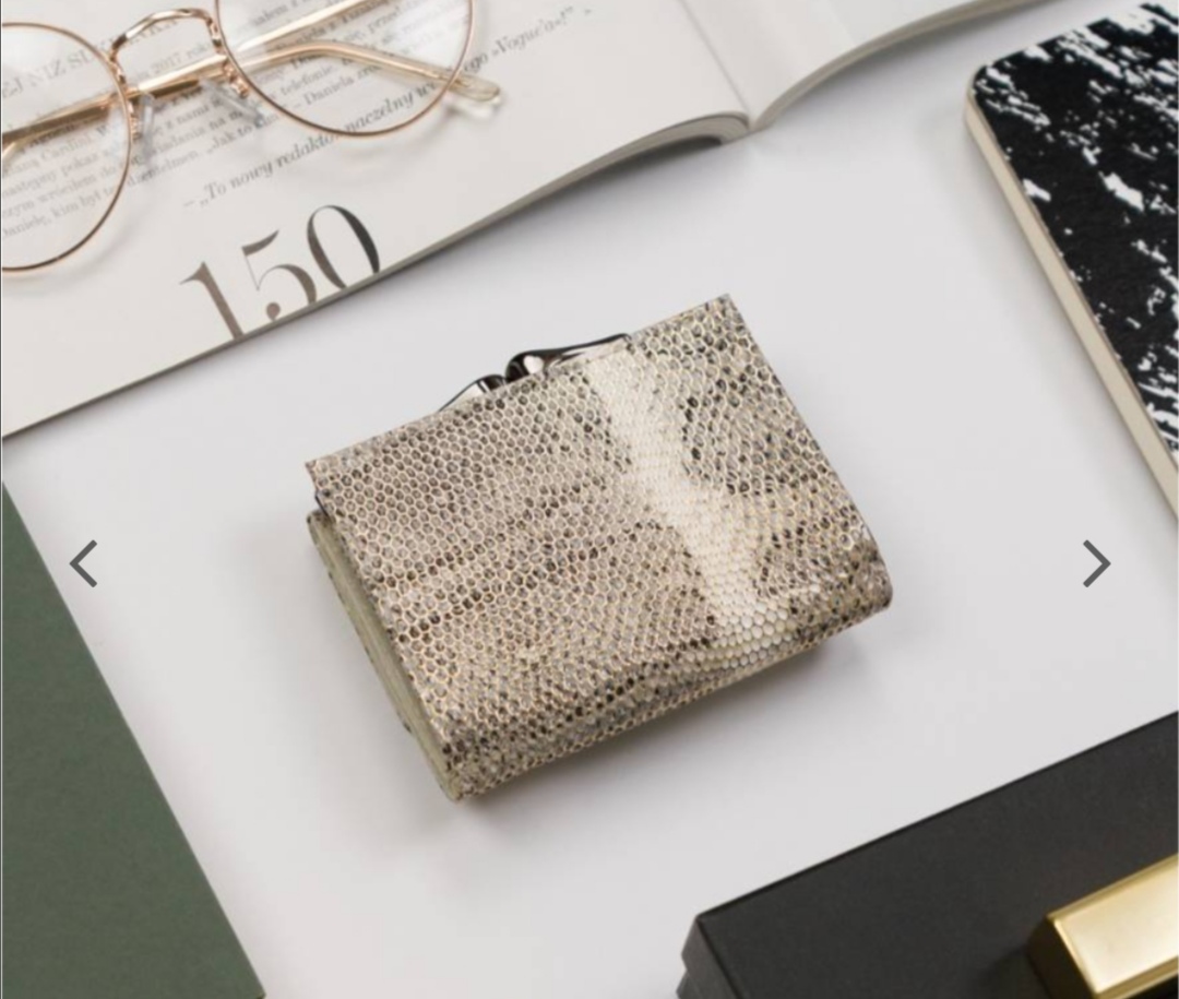 Malá dámská kožená peněženka Lorenti s hadím vzorem 