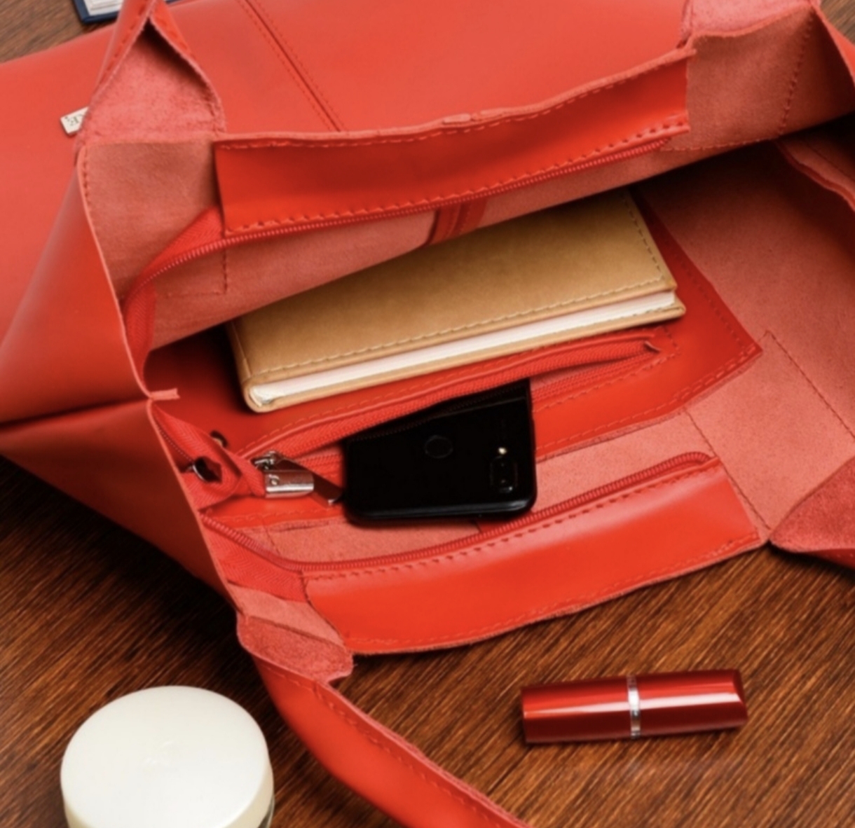 Luxusní velká dámská kožená kabelka Beltimore Scarlet elegance 