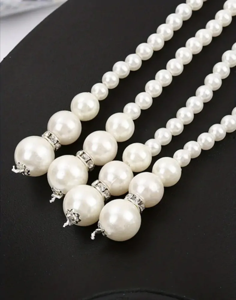 Dlouhý perlový náhrdelník 