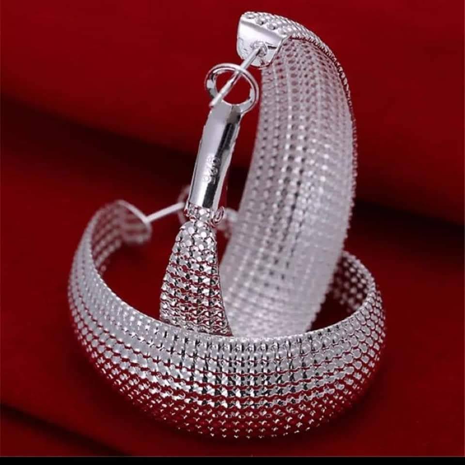 Větší kruhy 4x3 cm