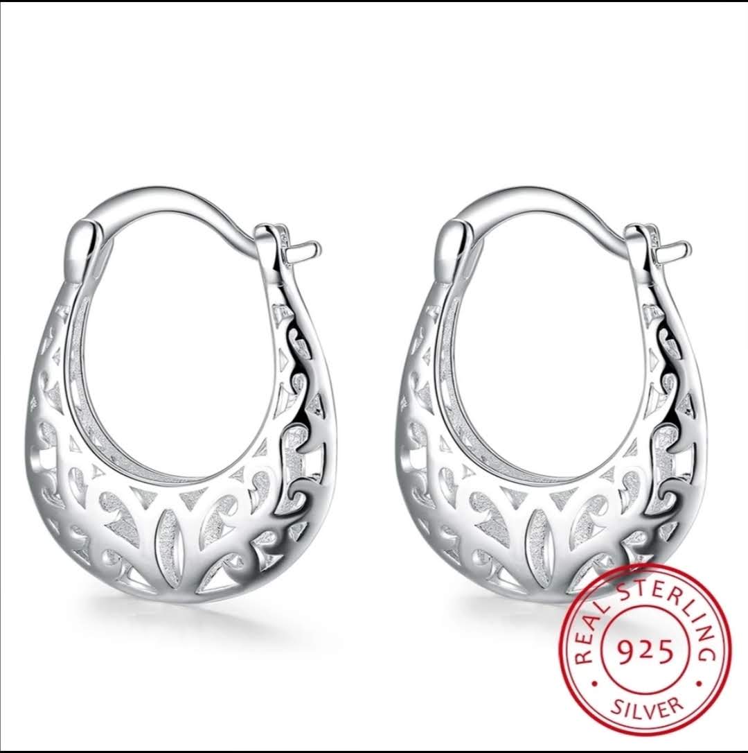 Jemné dámské náušnice