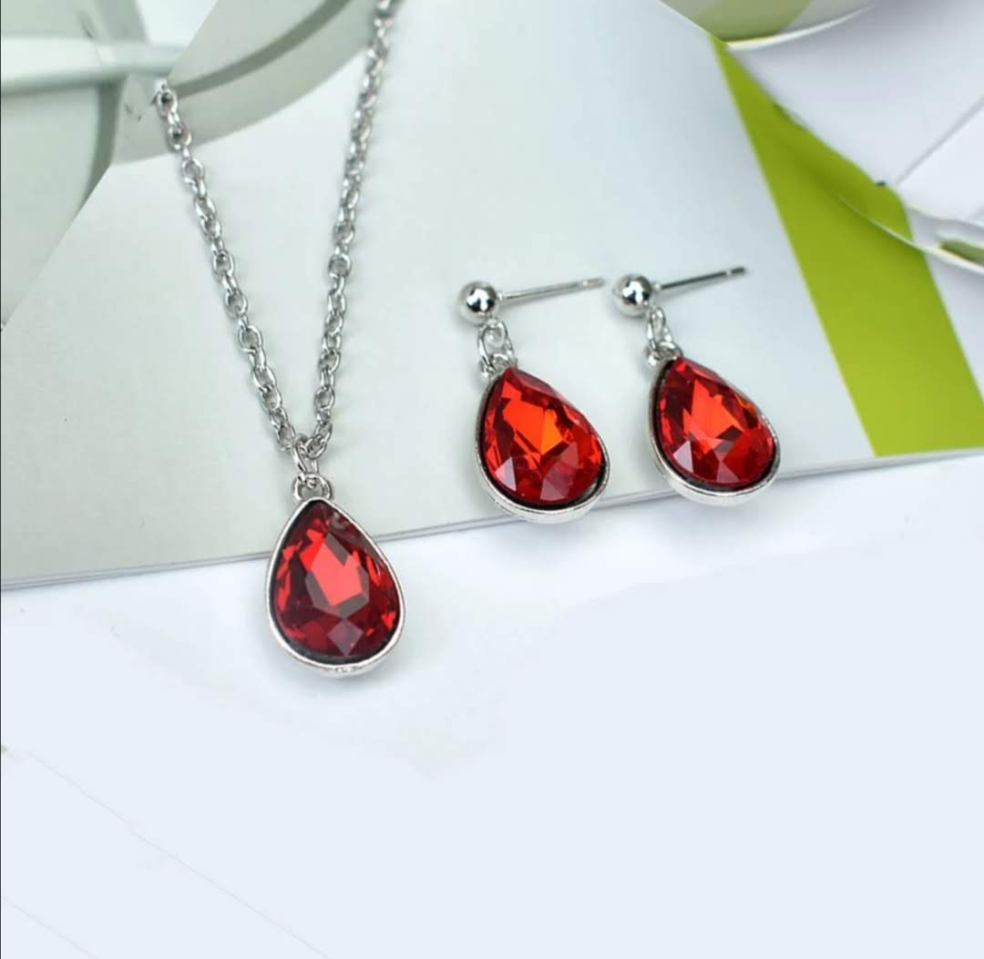 Jemná sada šperků s barevnými krystaly - 5 variant 