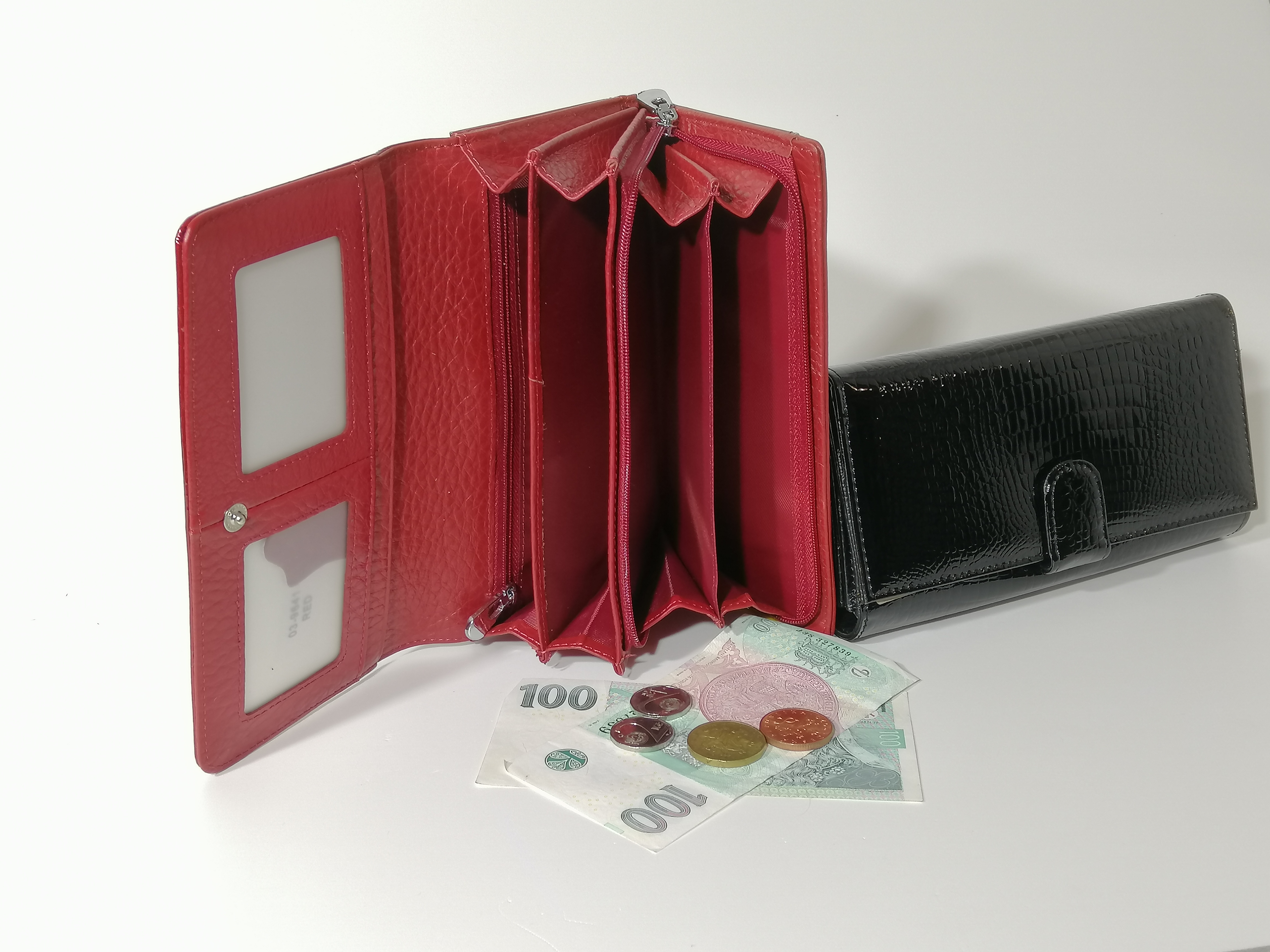 Dlouhá dámská lakovaná peněženka hadí vzor 03-9641