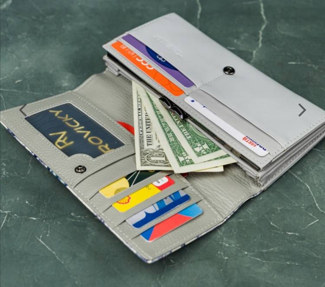 Elegantní dámská peněženka Cavaldi s květinovým vzorem 