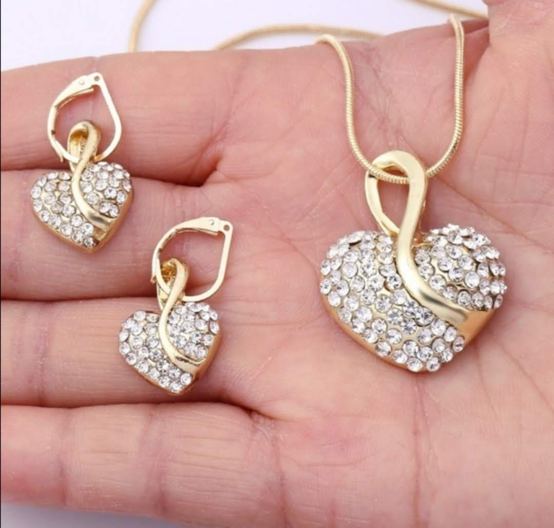Sada šperků zlaté srdce se zirkony 