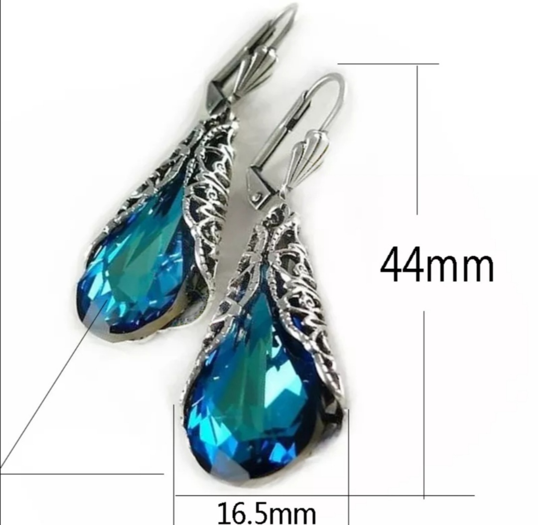 Luxusní orientální náušnice 4,4x1,6 cm