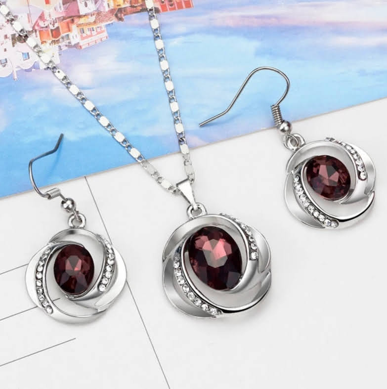 Sada šperků Iconic Drop náhrdelníku a náušnic - 5 variant 