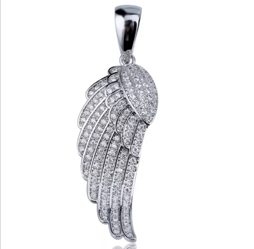 Řetízek s přívěskem andělské křídlo