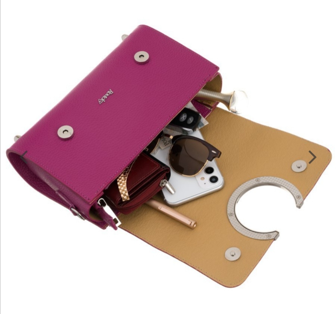 Prodloužená crossbody kožená kabelka Rovicky v barvě růžová 