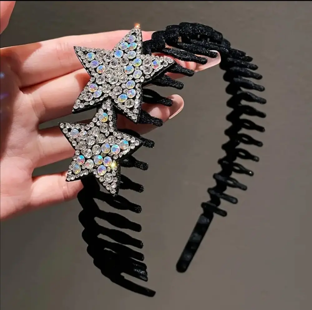 Černá vlasová čelenka se stříbrnou hvězdou