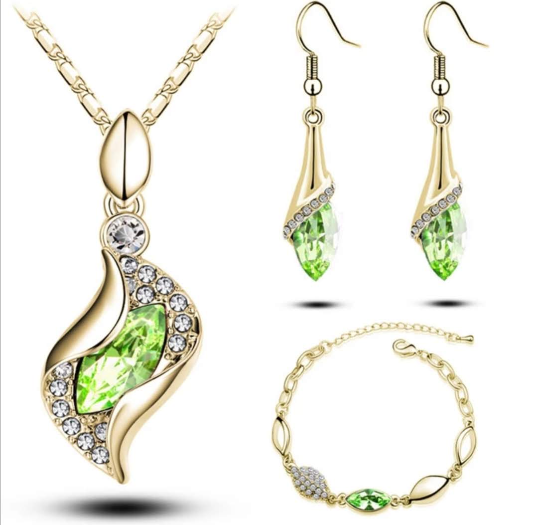 Sada šperků Golden Harmony Trio - 7 variant