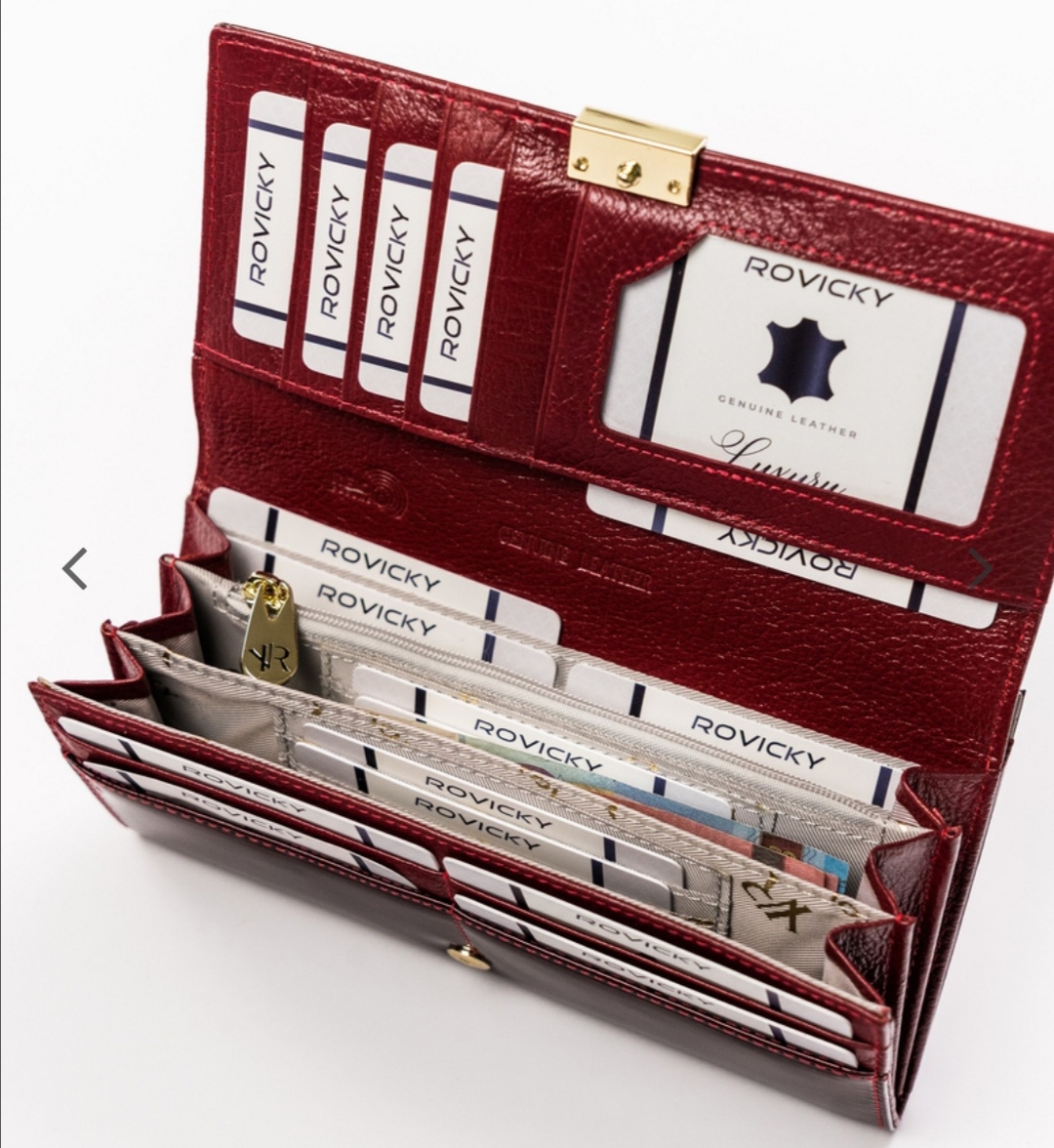 Prostorná dámská kožená lakovaná peněženka Rovicky vínová 