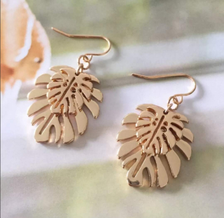 Originální dámské náušnice ve tvaru listu